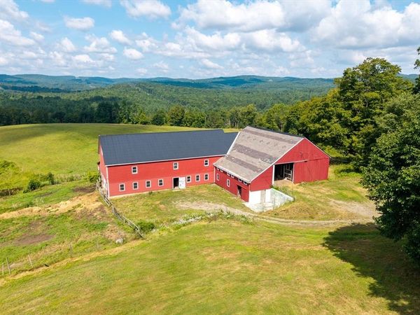 85 Dacey Road, Conway, MA 01341