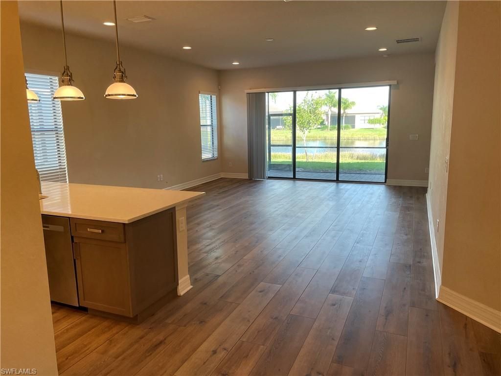 11537 Foxbriar Ln, Fort Myers, FL 33913 Photo