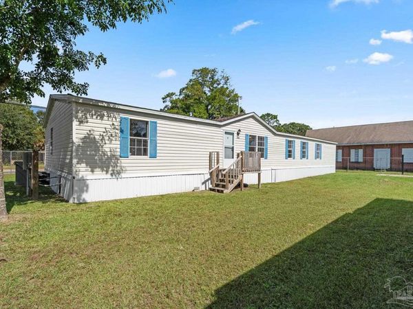 8412 Pond Ave, Pensacola, FL 32534