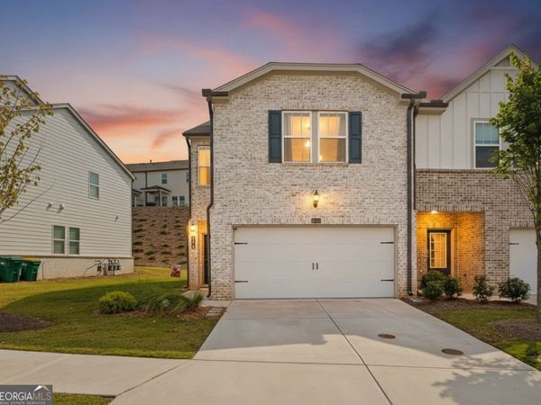 3615 Shore Wood Avenue, Lawrenceville, GA 30044