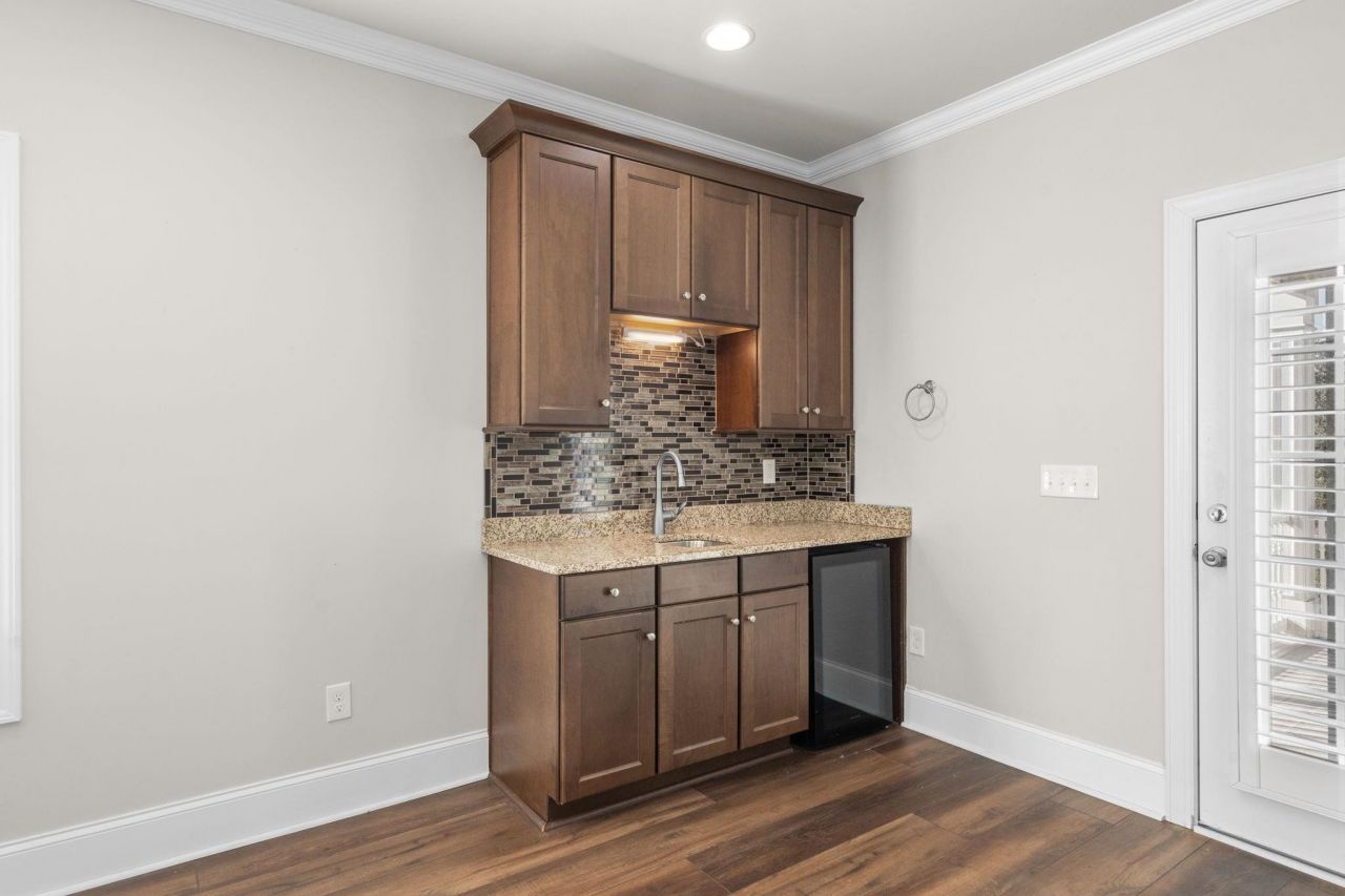 1416 Hunters Rest Dr. Photo 35