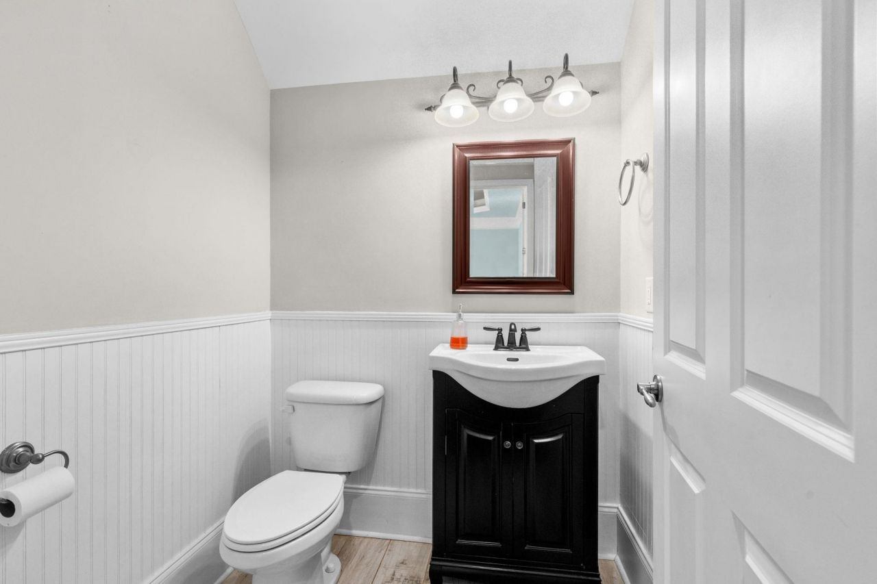 1416 Hunters Rest Dr. Photo 46