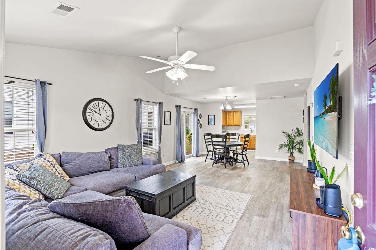 829 Barn Owl Ct. Photo 4