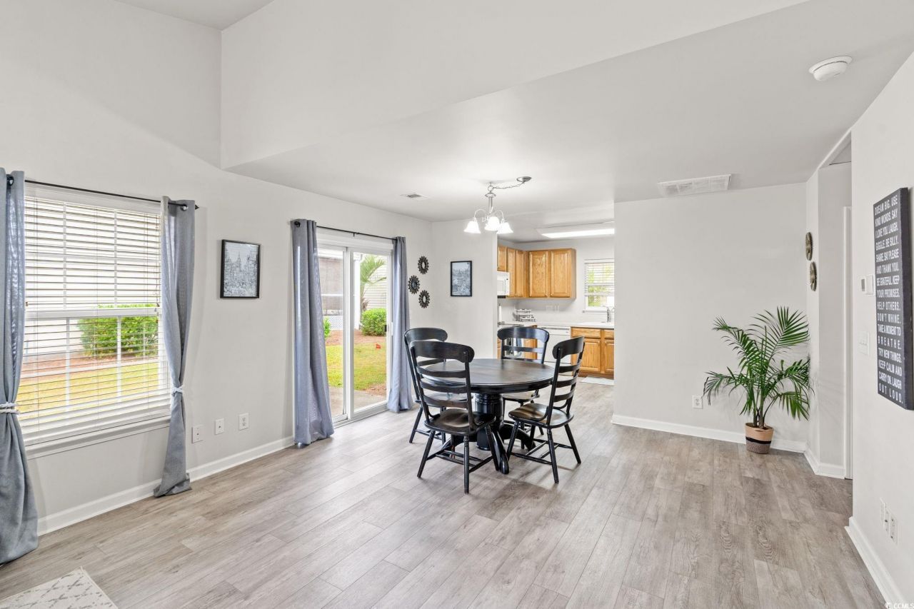 829 Barn Owl Ct. Photo 6