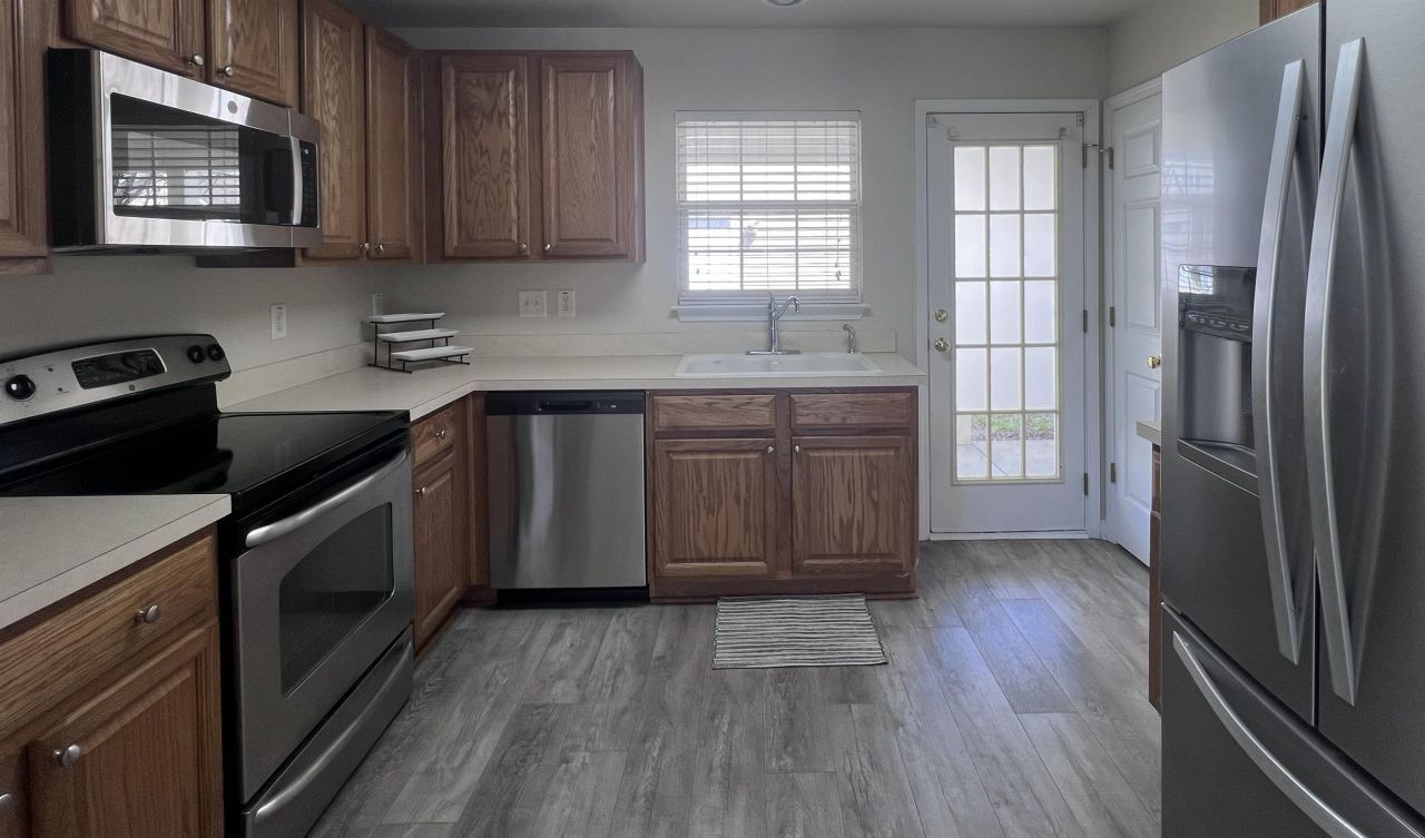 829 Barn Owl Ct. Photo 8