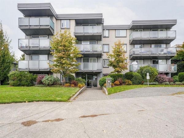 1342 Hillside Ave , Unit 309, Victoria, BC V8T 2B4