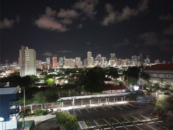 199 SW 12th Ave, Unit 519-B, Miami, FL 33130