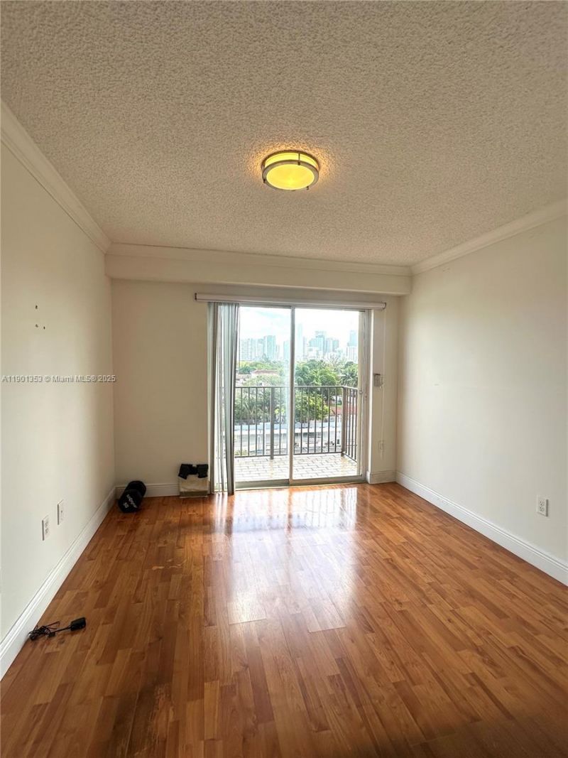 199 SW 12th Ave, Unit 519-B, Miami, FL 33130 Photo