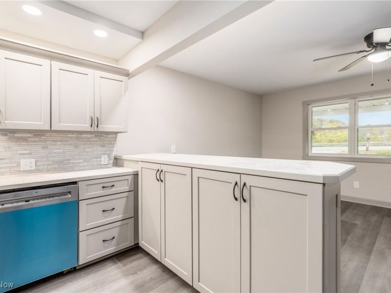 7115 East Pike, Zanesville, OH 43701 Photo 11