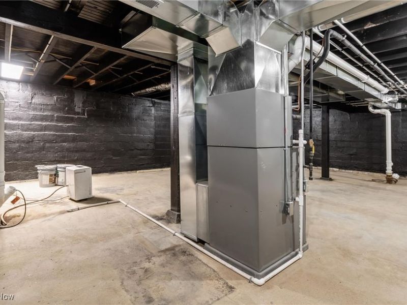 7115 East Pike, Zanesville, OH 43701 Photo 23