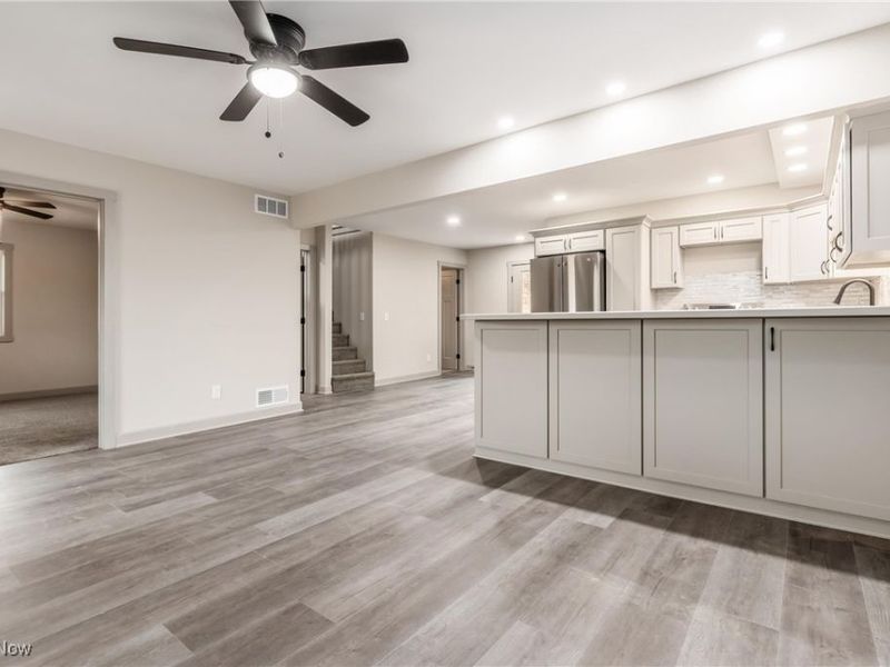 7115 East Pike, Zanesville, OH 43701 Photo 5