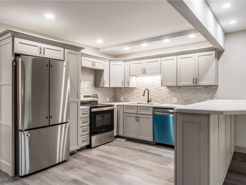 7115 East Pike, Zanesville, OH 43701 Photo 8