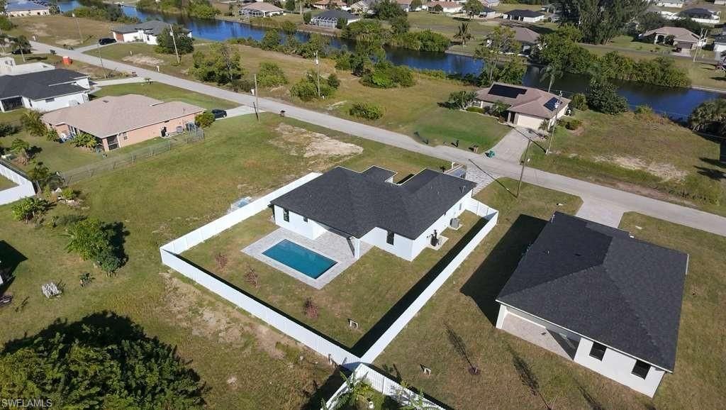 2458 NW 9th Ter, Cape Coral, FL 33993 Photo