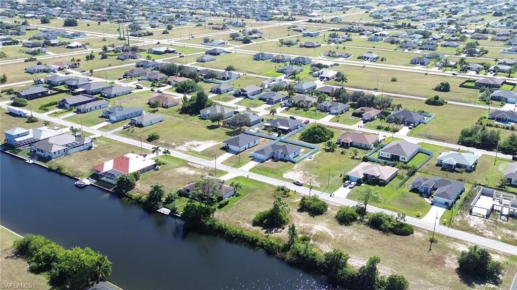 2458 NW 9th Ter, Cape Coral, FL 33993 Photo