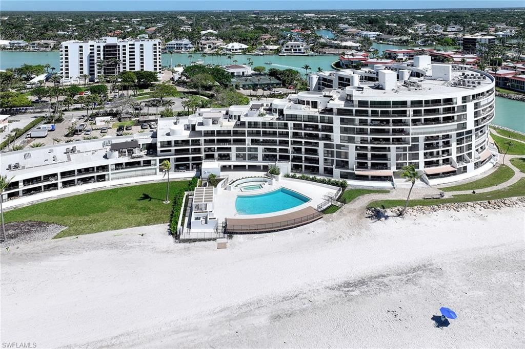 2389 Gulf Shore Blvd N, Unit 302, Naples, FL 34103 Photo