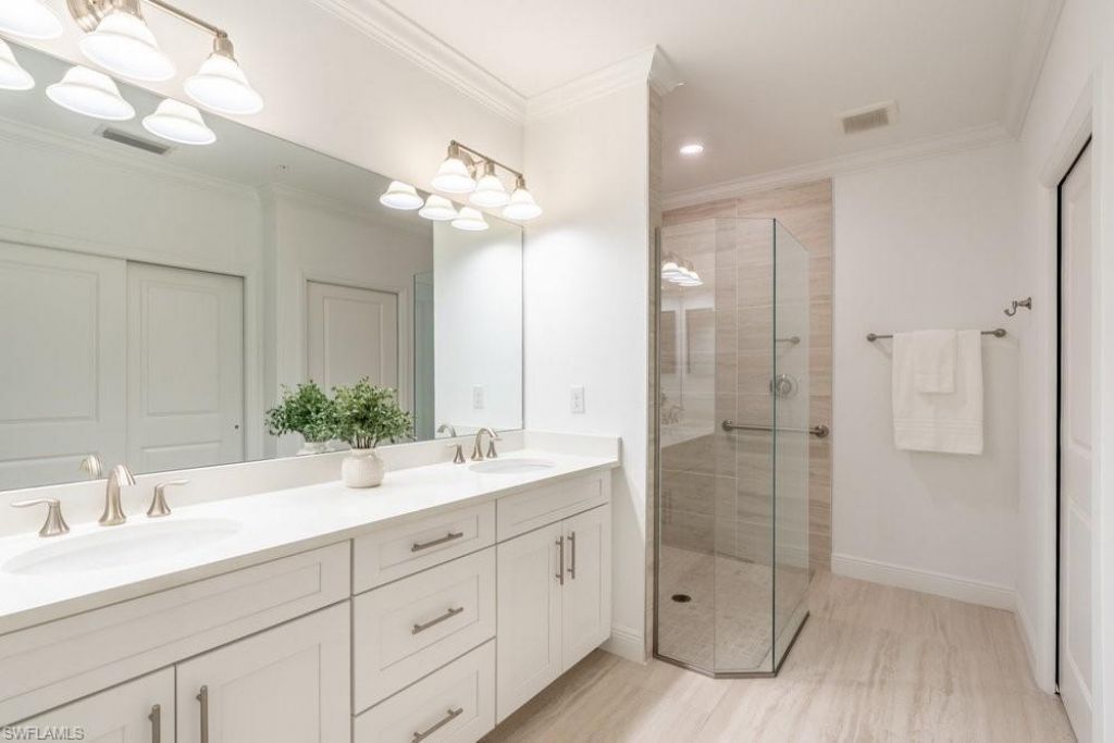16352 Viansa Way, Unit 101, Naples, FL 34110 Photo