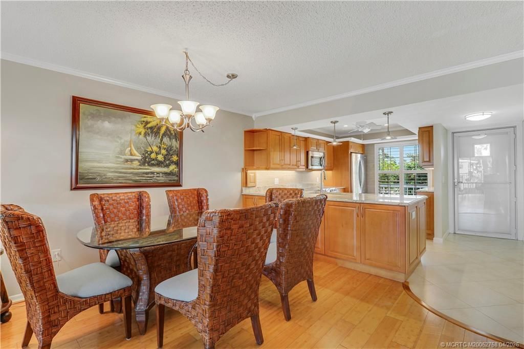 1866 SW Palm City Road, Unit 204, Stuart, FL 34994 Photo