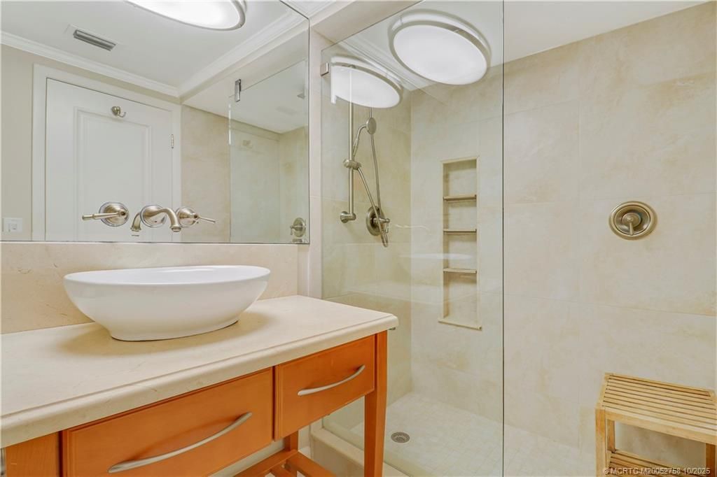 1866 SW Palm City Road, Unit 204, Stuart, FL 34994 Photo