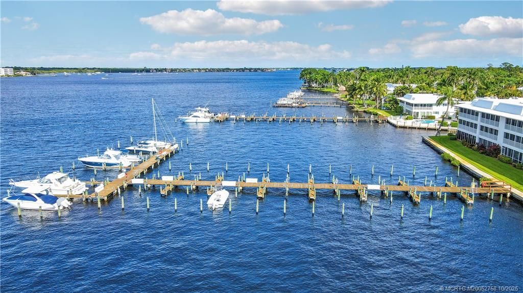 1866 SW Palm City Road, Unit 204, Stuart, FL 34994 Photo