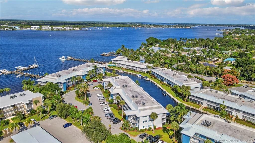 1866 SW Palm City Road, Unit 204, Stuart, FL 34994 Photo