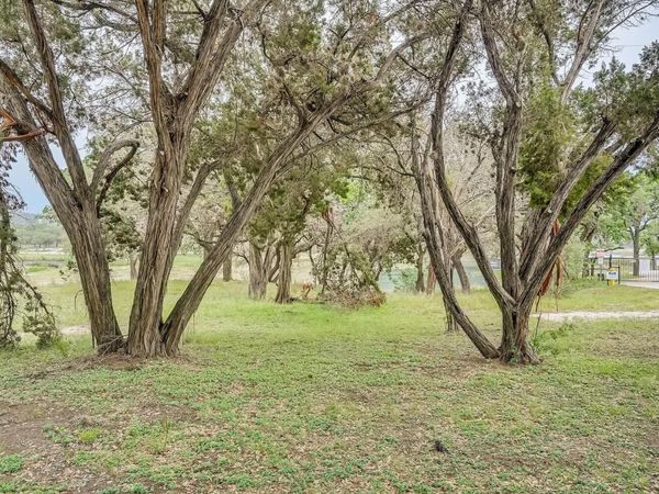 6704 Bar K Clubhouse CT, Lago Vista, TX 78645