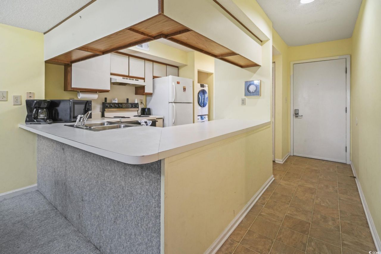 223 Maison Dr. Photo 10