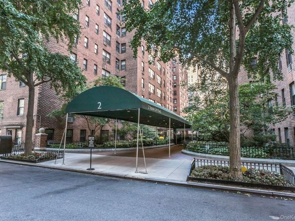 2 Tudor City Place, Unit 3M-South, New York (Manhattan), NY 10017