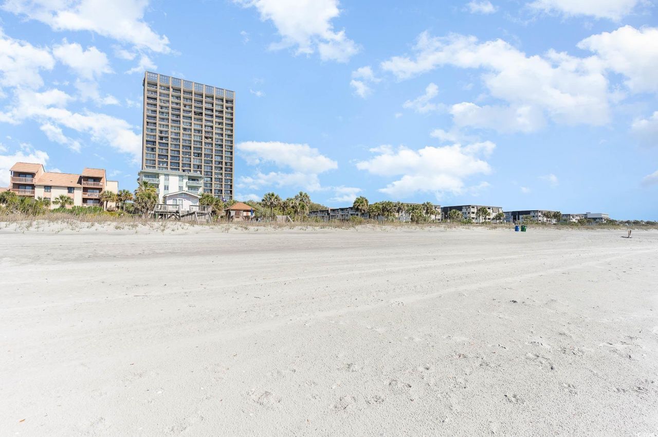 5523 N Ocean Blvd. Photo 15