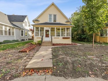 2015 Taylor Street NE, Minneapolis, MN 55418