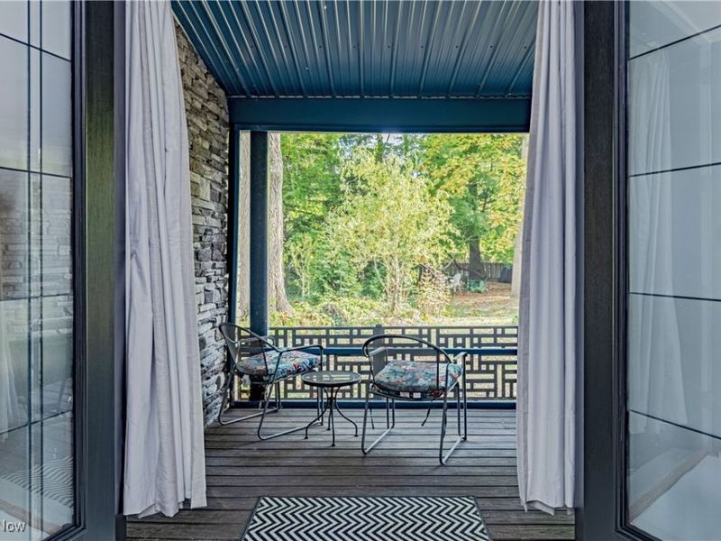 12866 Lake Shore Boulevard, Bratenahl, OH 44108 Photo 20