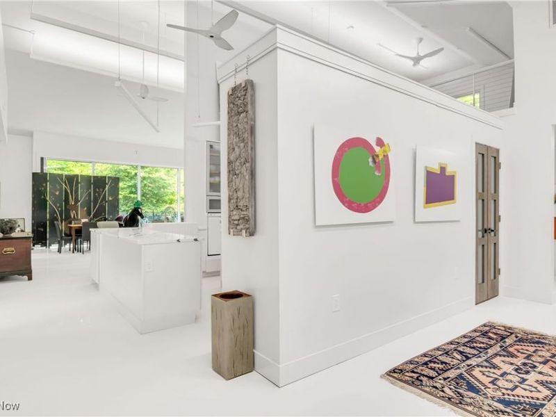 12866 Lake Shore Boulevard, Bratenahl, OH 44108 Photo 22