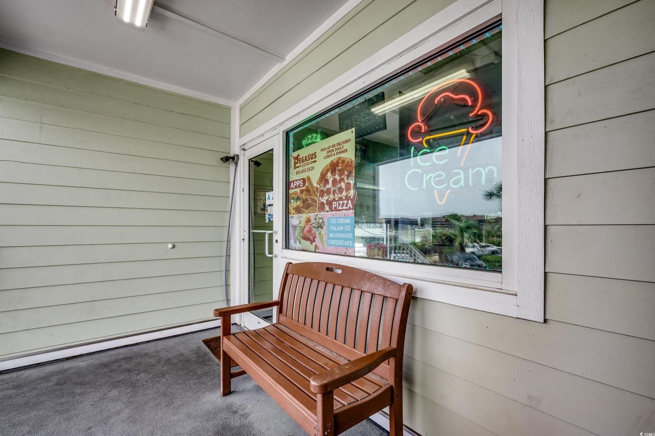 9400 Shore Dr. Photo 25