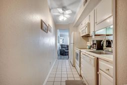 9400 Shore Dr. photo 4