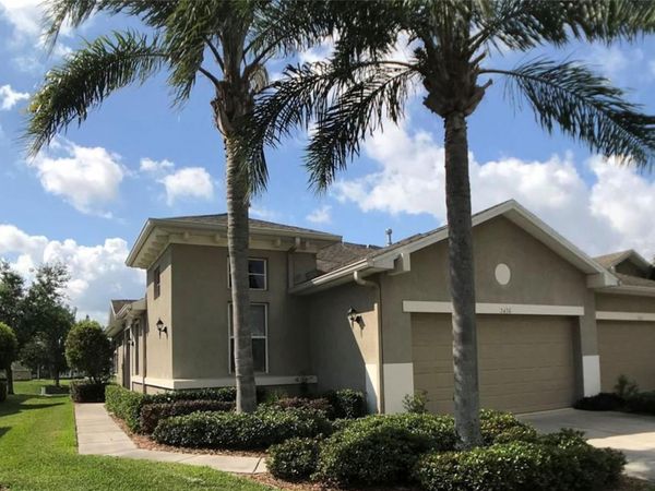 2430 SIFIELD GREENS WAY, Unit 48, SUN CITY CENTER, FL 33573