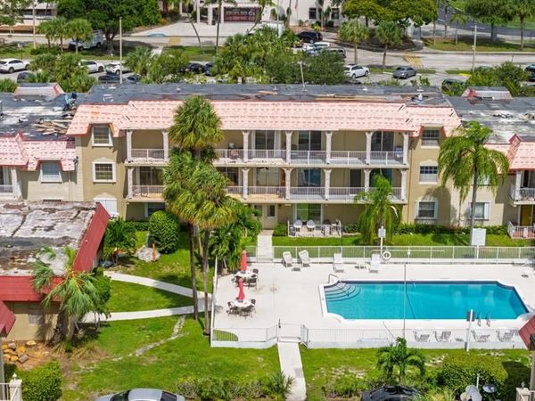 495 SE 8th Street, Unit 242, Deerfield Beach, FL 33441