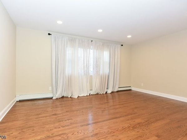 105 Parkway, Unit 2, Rochelle Park, NJ 07662