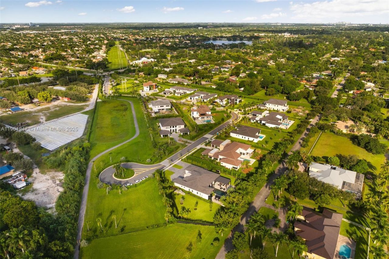 14940 SW 16th Ct, Davie, FL 33326 Photo