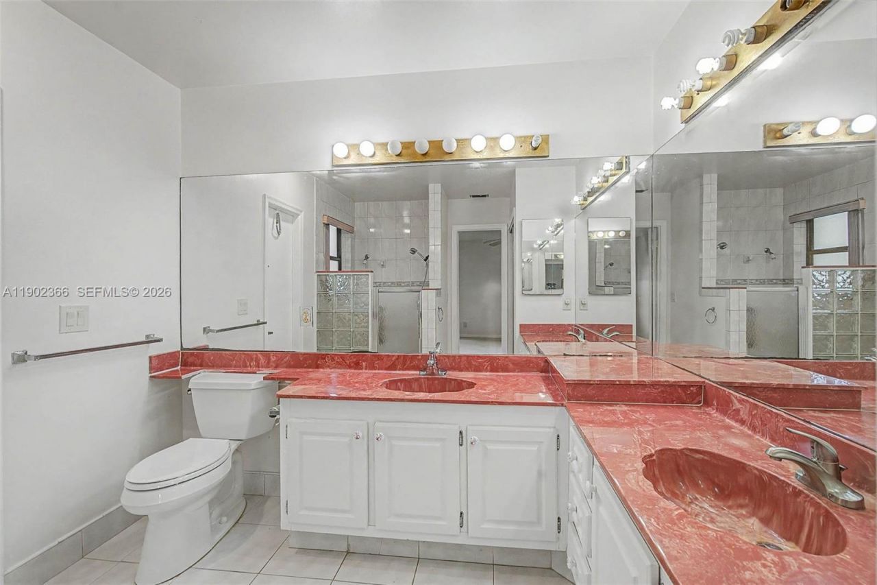 5641 Thistledown Ter, Davie, FL 33331 Photo