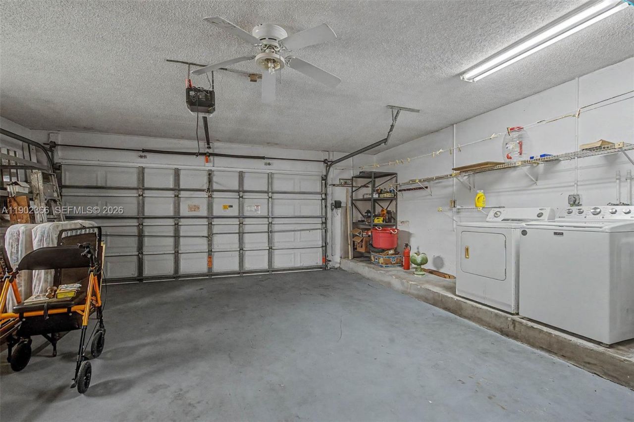 5641 Thistledown Ter, Davie, FL 33331 Photo