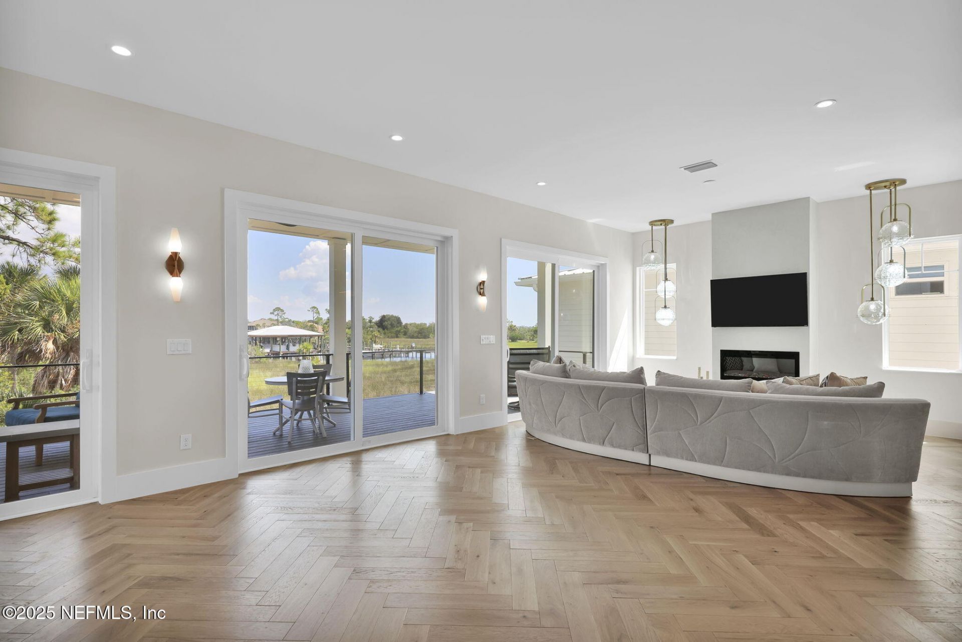 4107 Sunrise Cove Way, Jacksonville, FL 32250 Photo