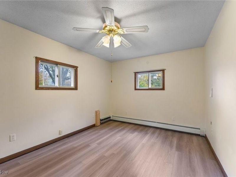 365 Lyons Avenue, East Palestine, OH 44413 Photo 13