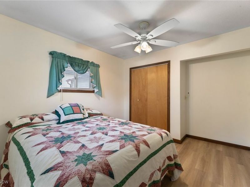 365 Lyons Avenue, East Palestine, OH 44413 Photo 16