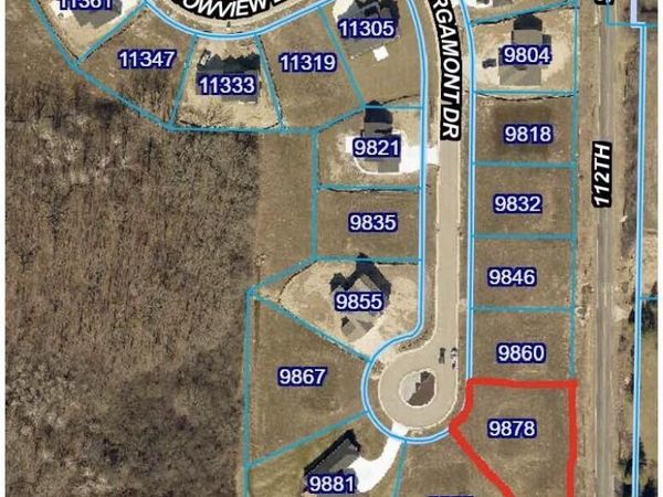 9878 S BERGAMONT DRIVE, Franklin, WI 53132