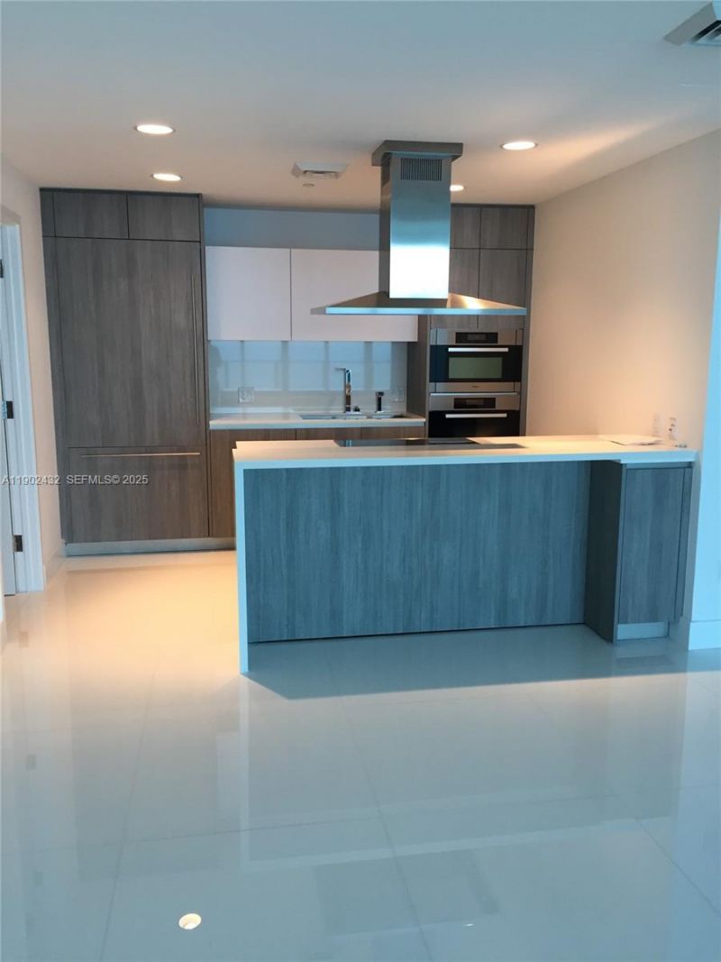 350 Ocean Dr, Unit 704N, Key Biscayne, FL 33149 Photo