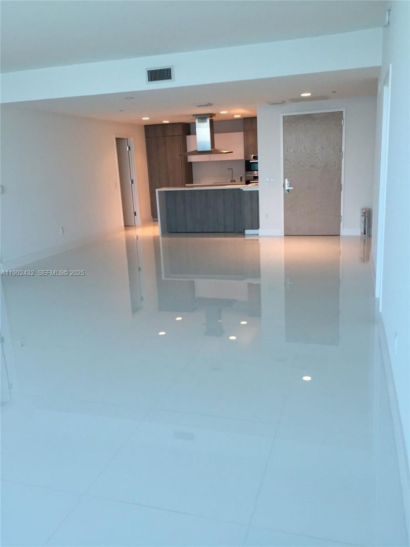 350 Ocean Dr, Unit 704N, Key Biscayne, FL 33149 Photo
