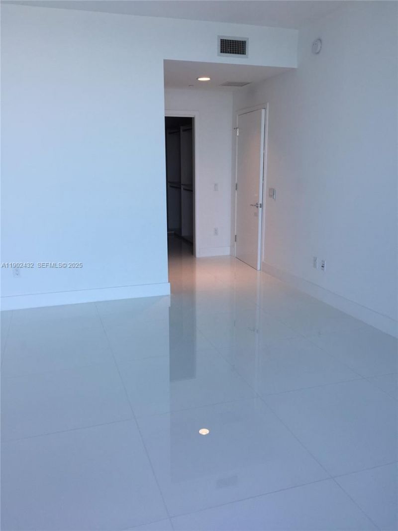 350 Ocean Dr, Unit 704N, Key Biscayne, FL 33149 Photo