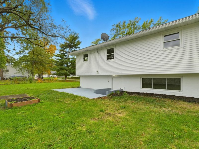 388 Elkwood Place, Columbus, OH 43230 Photo 14