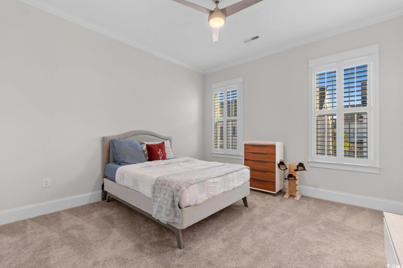 847 Iris St. Photo 24