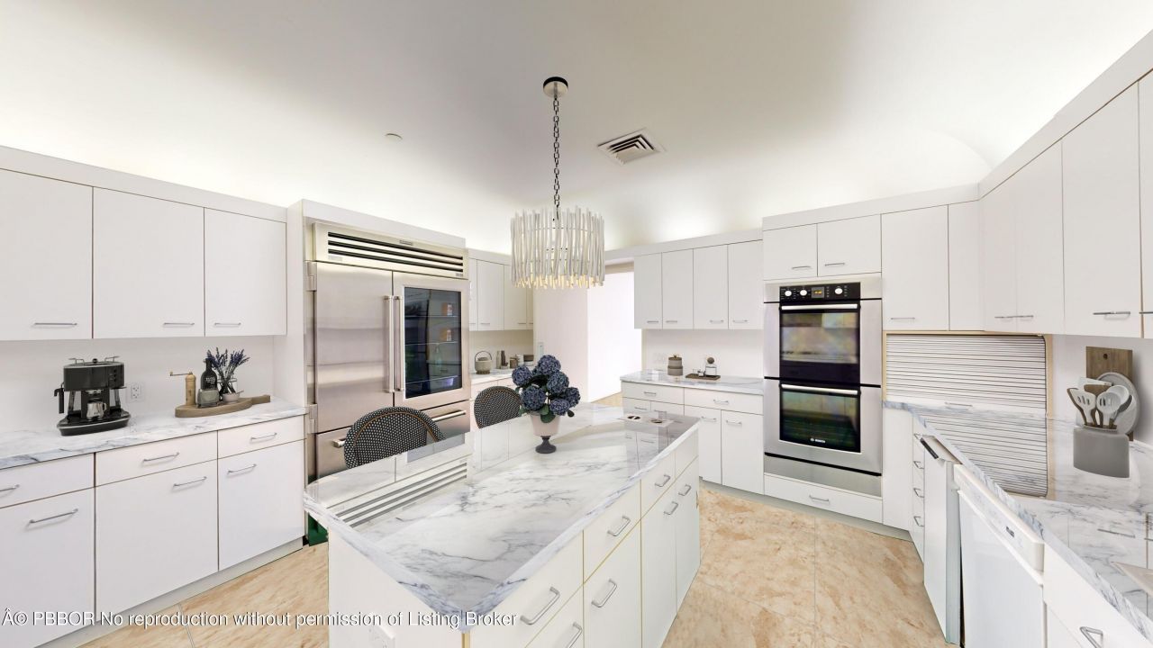 2 N Breakers Row N, Unit PH4, Palm Beach, FL 33480 Photo