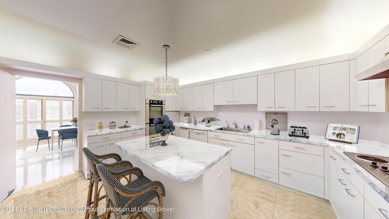 2 N Breakers Row N, Unit PH4, Palm Beach, FL 33480 Photo